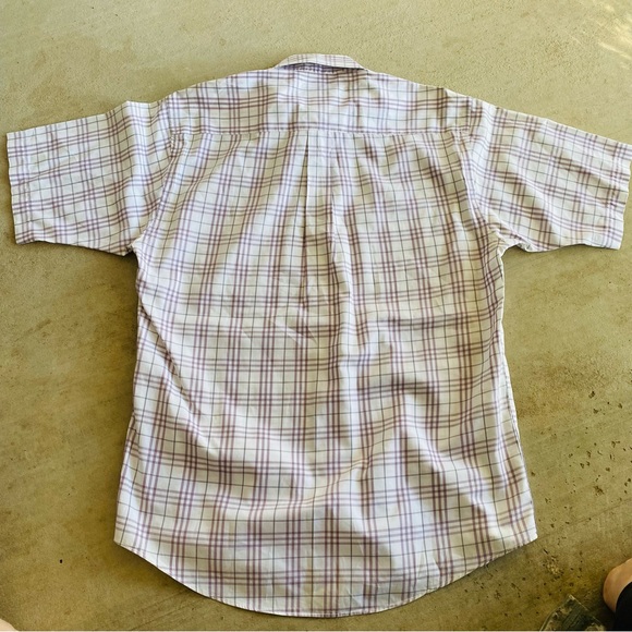 Burberry | Short Sleeve Button Up Casual Shirt Medium - Picture 9 of 9